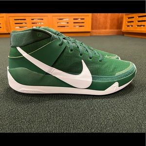 Nike KD13 BRAND NEW - Men’s Size 12.5 - Never Been Worn - Green/White